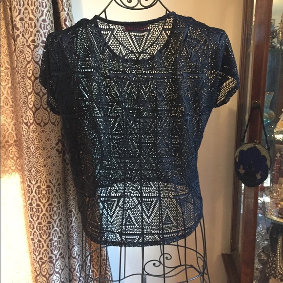 🎈Annabelle Black top - Picture 4 of 6